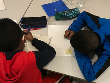 Aide aux devoirs avec Mikado !